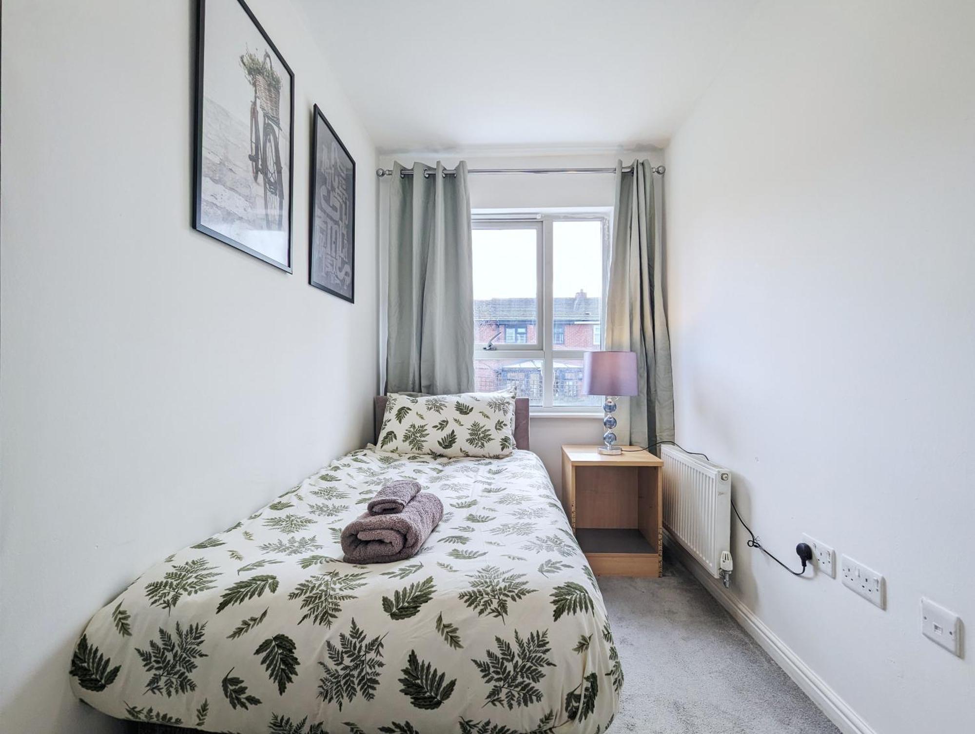 Guest Rooms Near City Centre & Dock Free Parking 利物浦 外观 照片