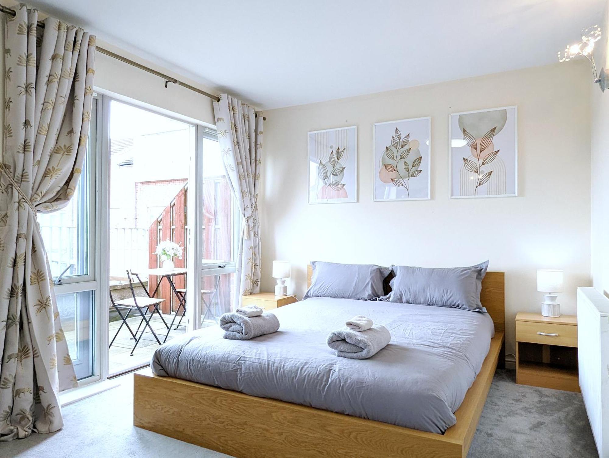 Guest Rooms Near City Centre & Dock Free Parking 利物浦 外观 照片